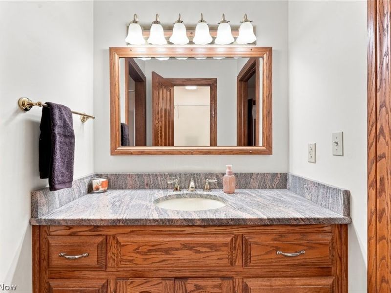 3715 Greenbriar Drive, Zanesville, OH 43701 Photo 34