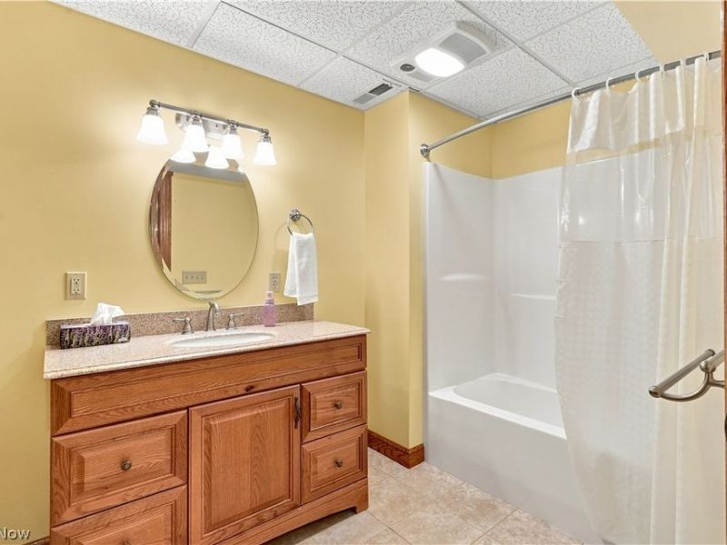 3715 Greenbriar Drive, Zanesville, OH 43701 Photo 36