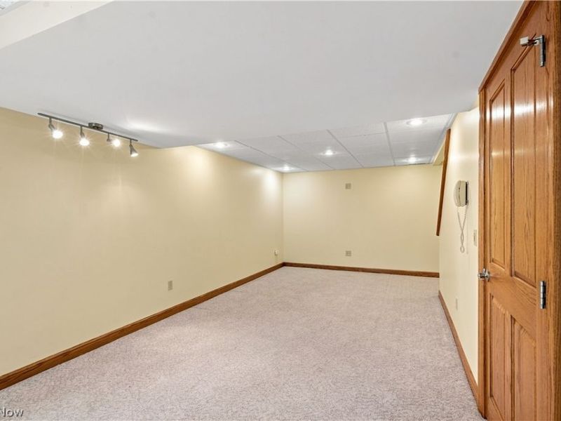 3715 Greenbriar Drive, Zanesville, OH 43701 Photo 38