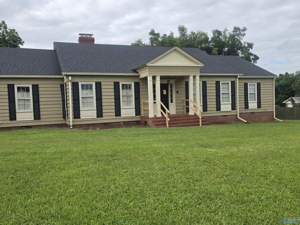 616 East Main Street, Albertville, AL 35960