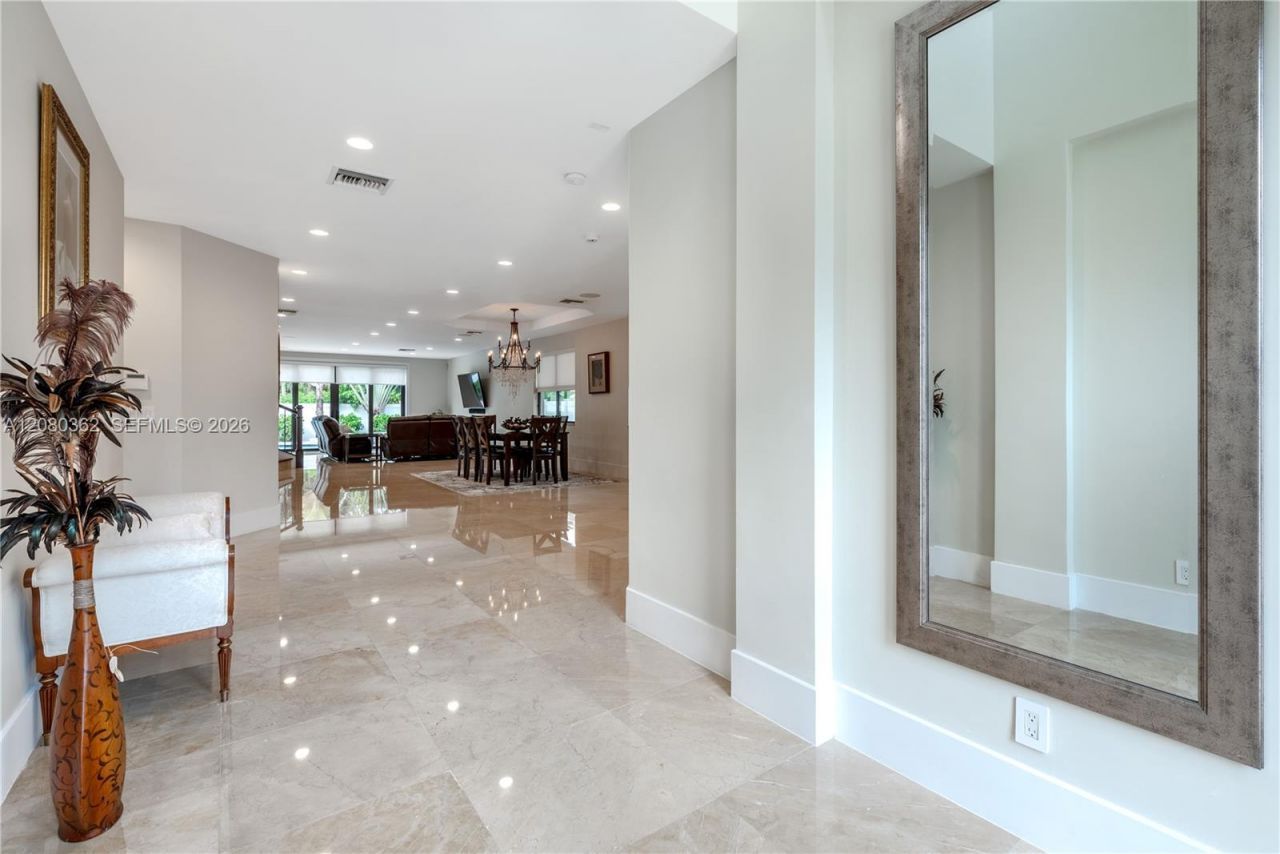 169 SE Wavecrest Way, Boca Raton, FL 33432 Photo