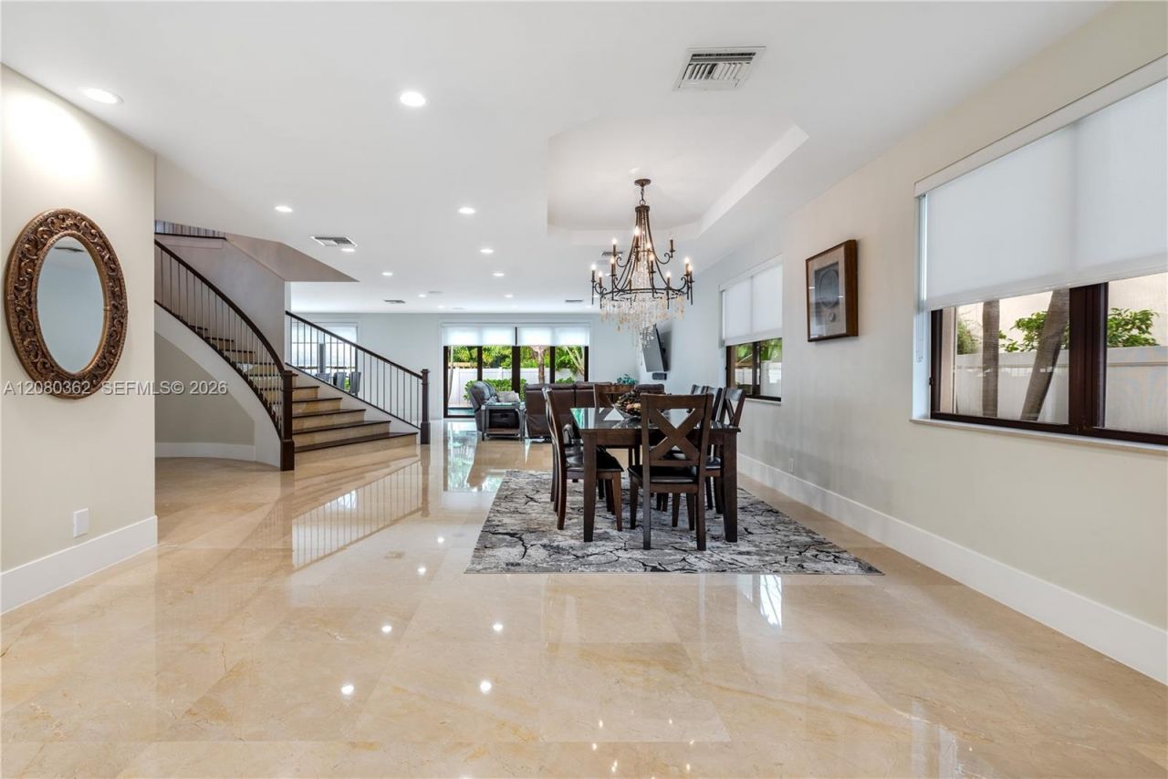 169 SE Wavecrest Way, Boca Raton, FL 33432 Photo