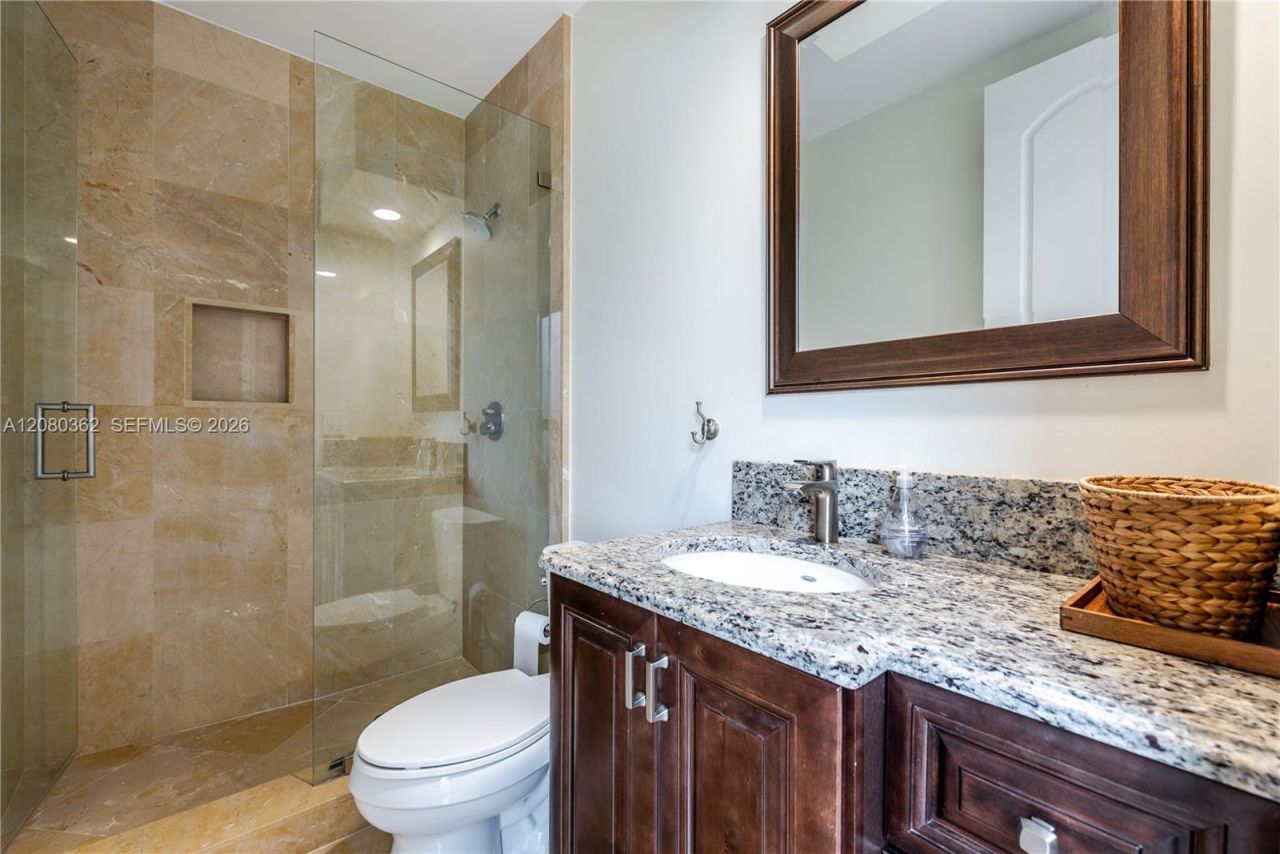 169 SE Wavecrest Way, Boca Raton, FL 33432 Photo
