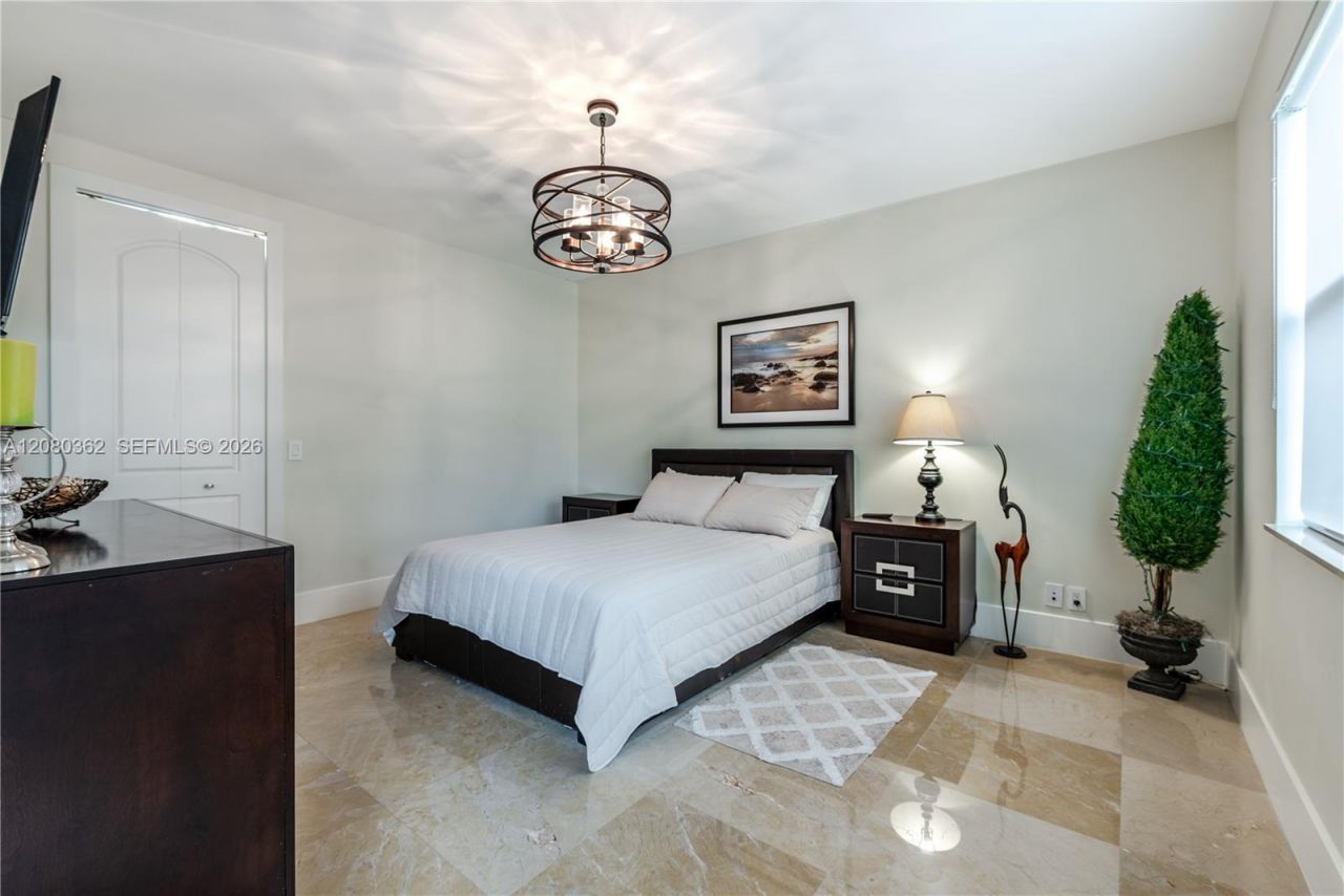 169 SE Wavecrest Way, Boca Raton, FL 33432 Photo