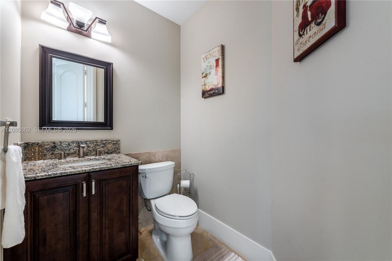 169 SE Wavecrest Way, Boca Raton, FL 33432 Photo
