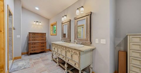 13216 Dogwood Ln, Grass Valley, CA 95945 Photo