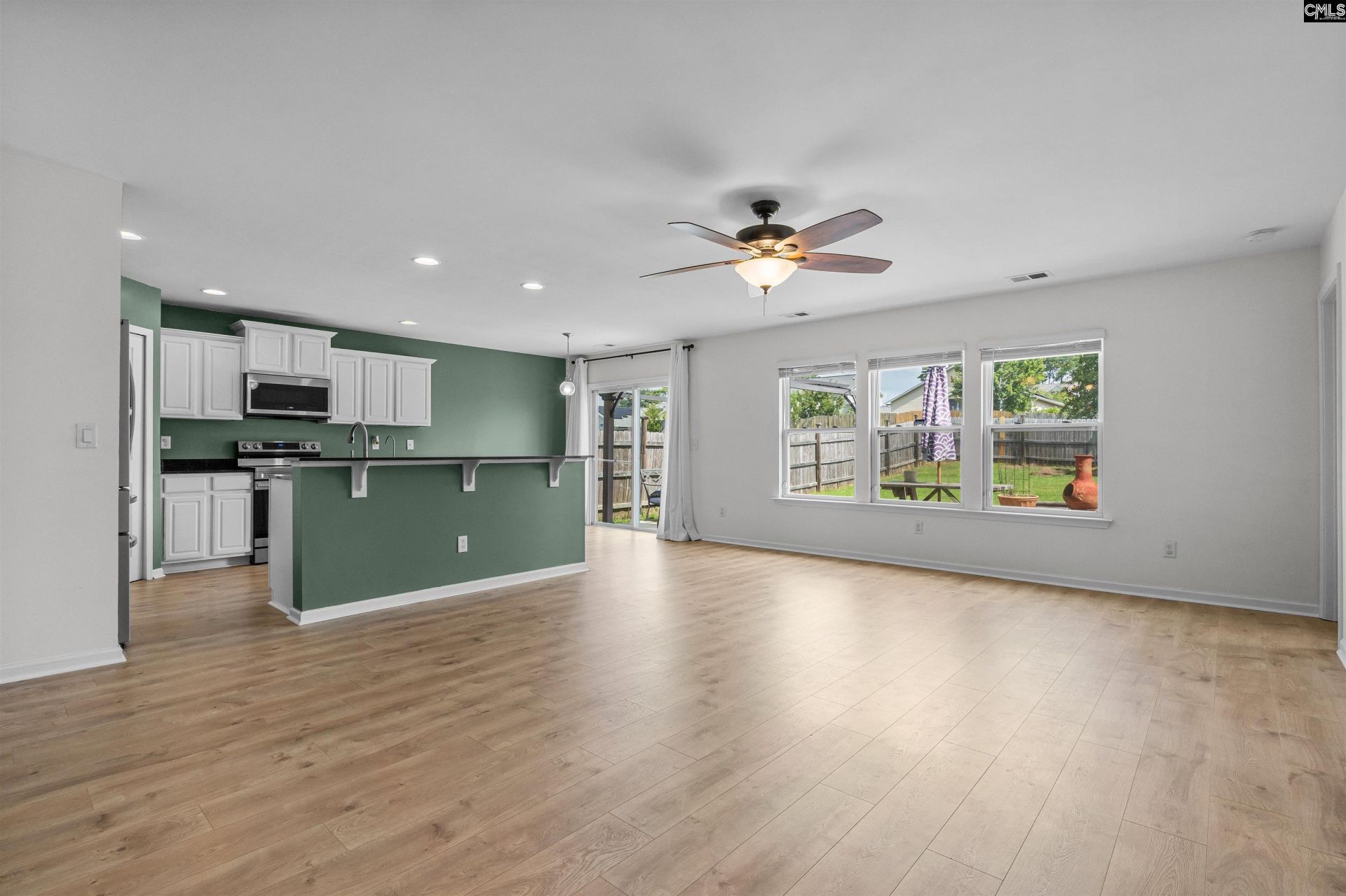 557 Rusting Oak Dr.  Photo 5