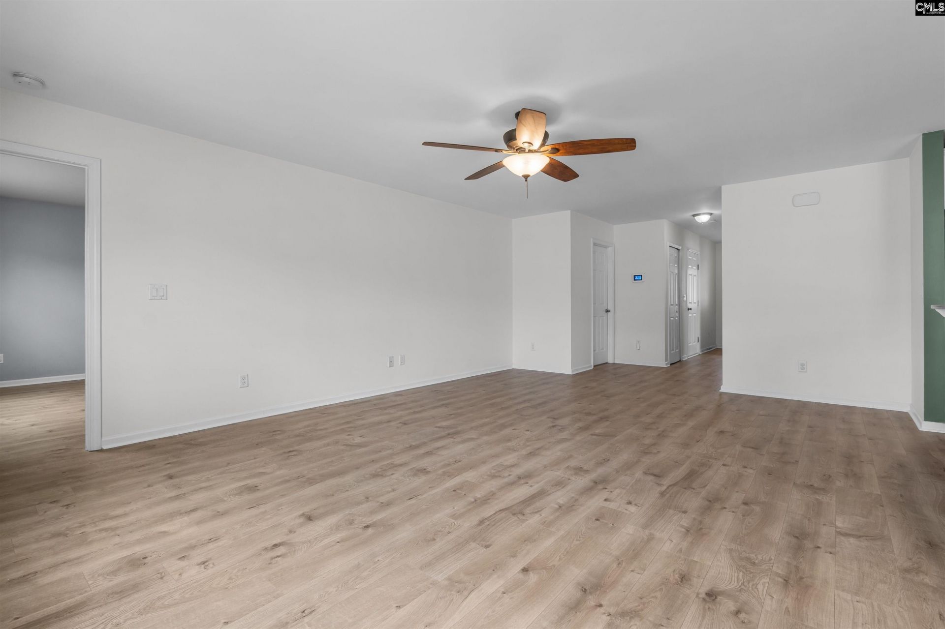 557 Rusting Oak Dr.  Photo 6