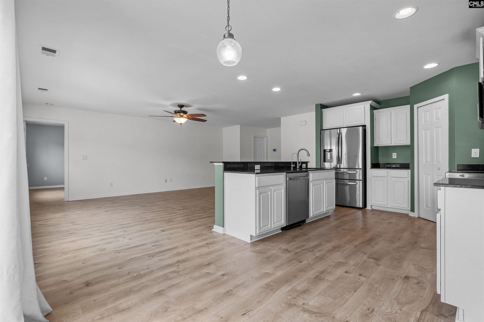 557 Rusting Oak Dr.  Photo 8