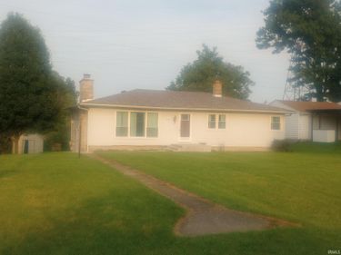 2401 Dellwood Drive, Fort Wayne, IN 46803