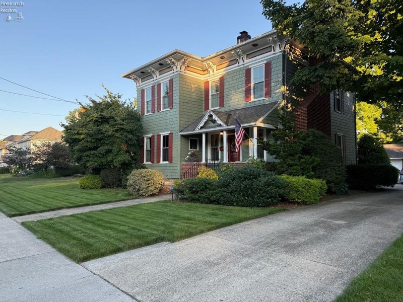 242 East Main Street, Norwalk, OH 44857 Photo 2