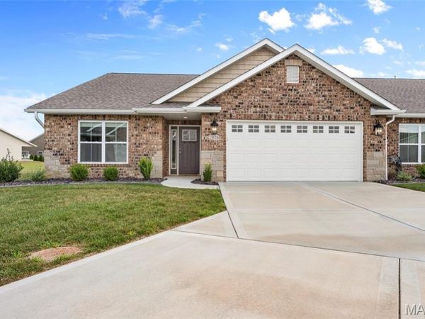 2026 Serenade Lane, Troy, IL 62294