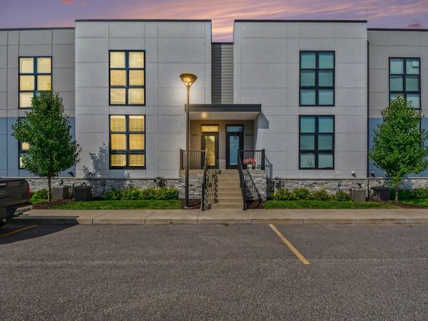 6011 Port View Drive SE, Grand Rapids, MI 49512