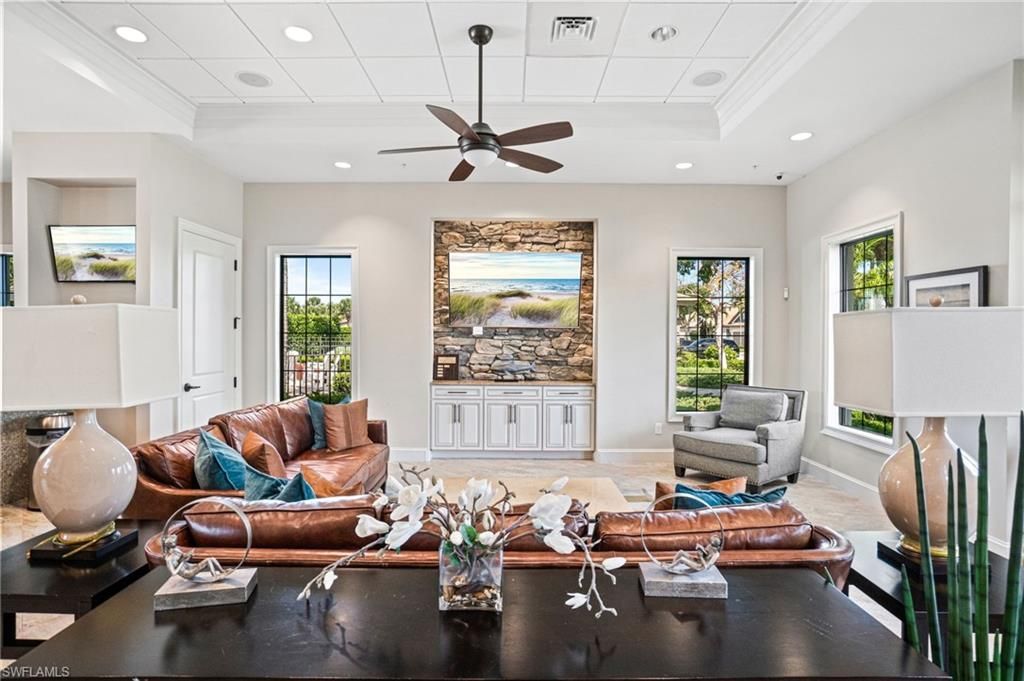 16284 Camden Lakes Cir, Naples, FL 34110 Photo