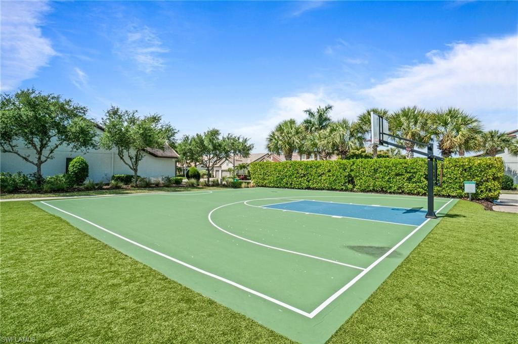 16284 Camden Lakes Cir, Naples, FL 34110 Photo