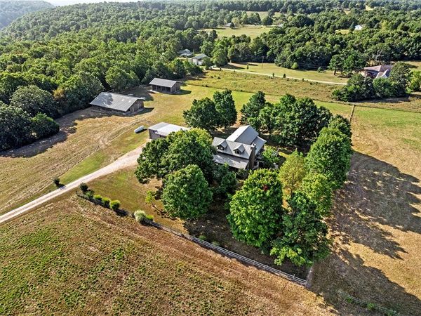 9716 Borland Lane, Harrison, AR 72601