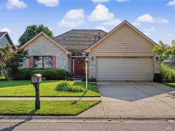 9446 Country Path Trail, Miamisburg, OH 45342