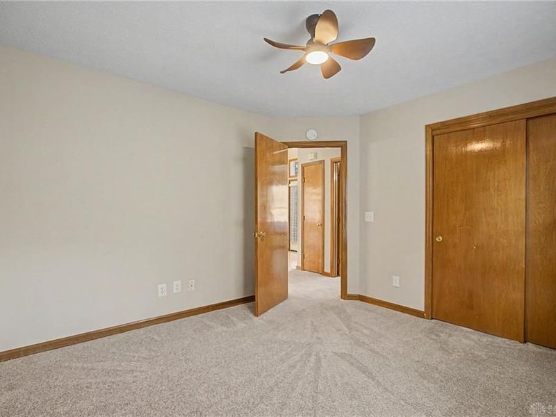 9446 Country Path Trail, Miamisburg, OH 45342 Photo 13