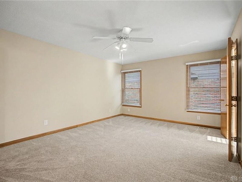 9446 Country Path Trail, Miamisburg, OH 45342 Photo 19