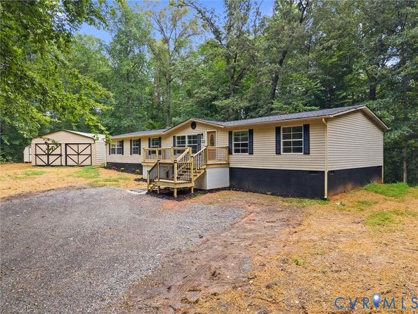 1909 Neves Road , Beaverdam, VA 23015