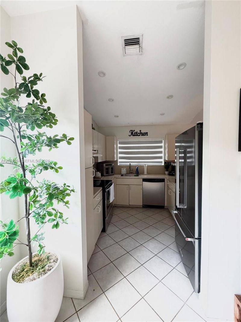 21780 SW 99th Pl, Cutler Bay, FL 33190 Photo