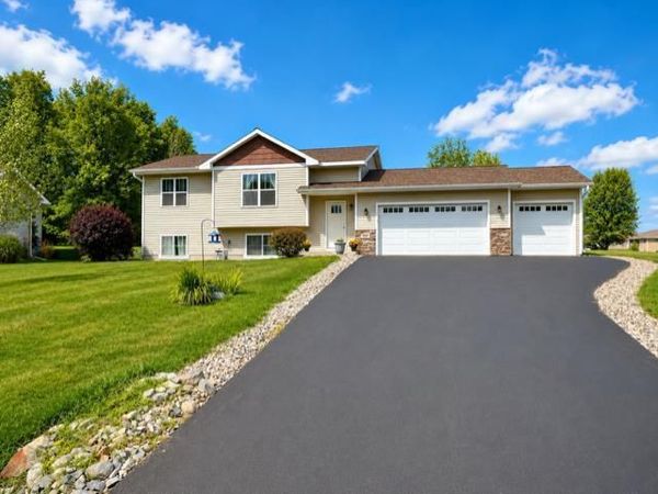 899 WEDGEWOOD DRIVE, Kronenwetter, WI 54455