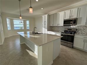 1030 Tidewater Shores Loop, Unit 402, Bradenton, FL 34208 Photo