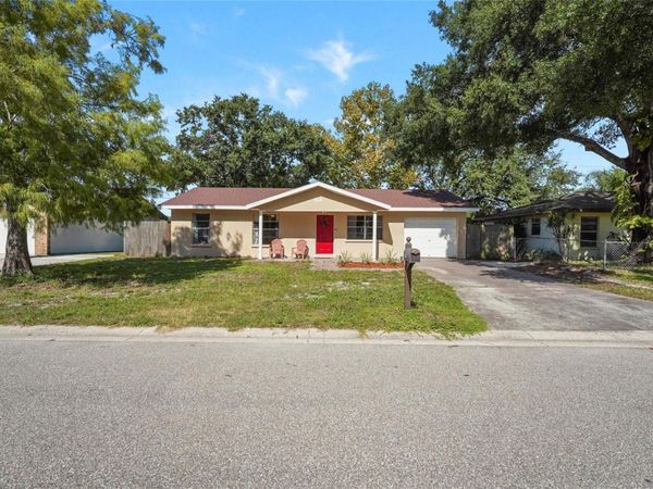 304 64TH STREET NE, BRADENTON, FL 34208