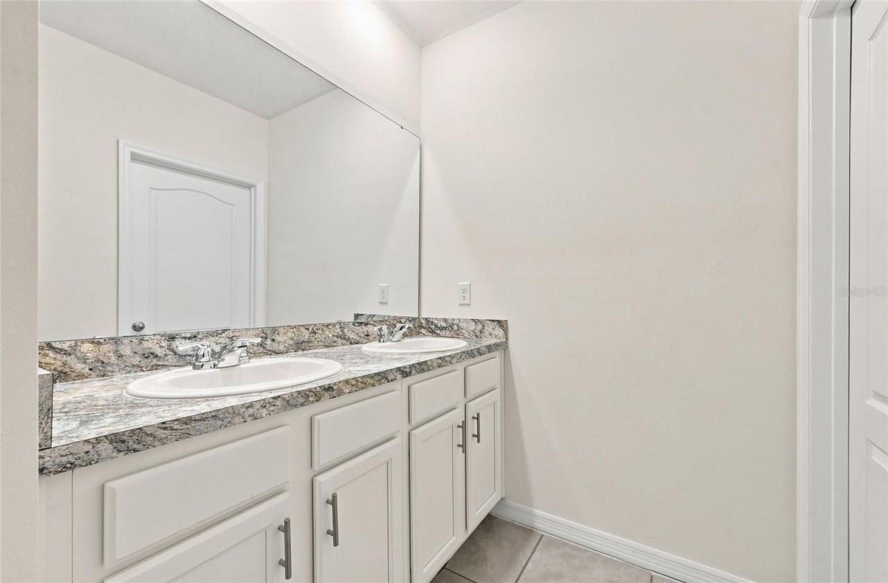 583 Auburn Grove Terrace, Auburndale, FL 33823 Photo