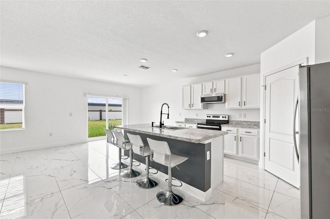 583 Auburn Grove Terrace, Auburndale, FL 33823 Photo