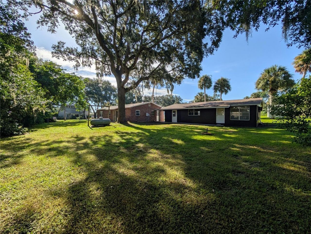 10544 SE 151st Street , Summerfield, FL 34491 Photo