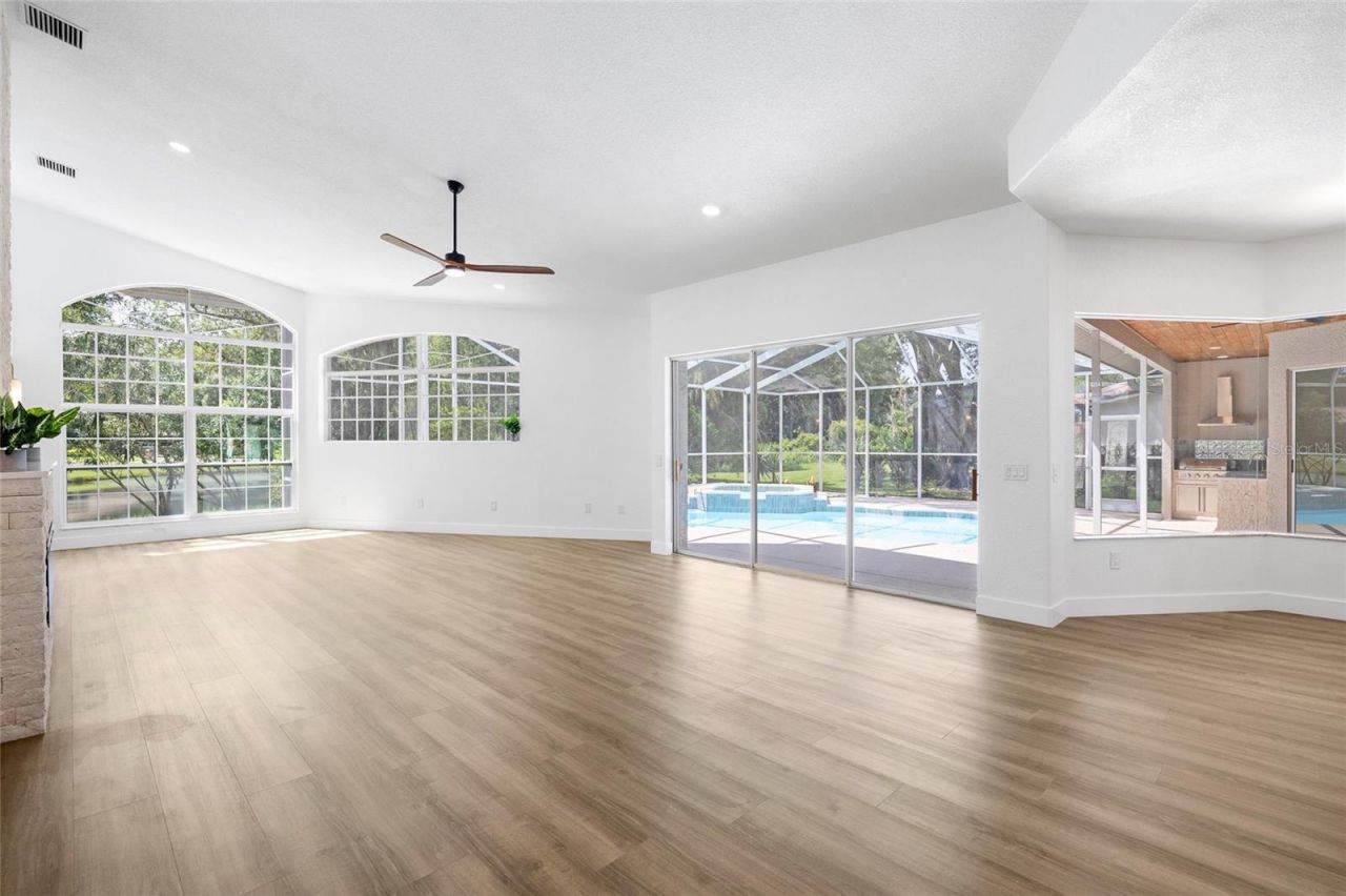 3351 Bristol Place, Tarpon Springs, FL 34688 Photo