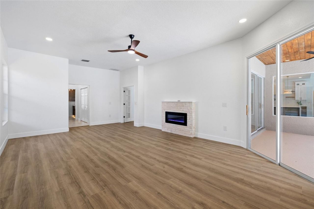 3351 Bristol Place, Tarpon Springs, FL 34688 Photo
