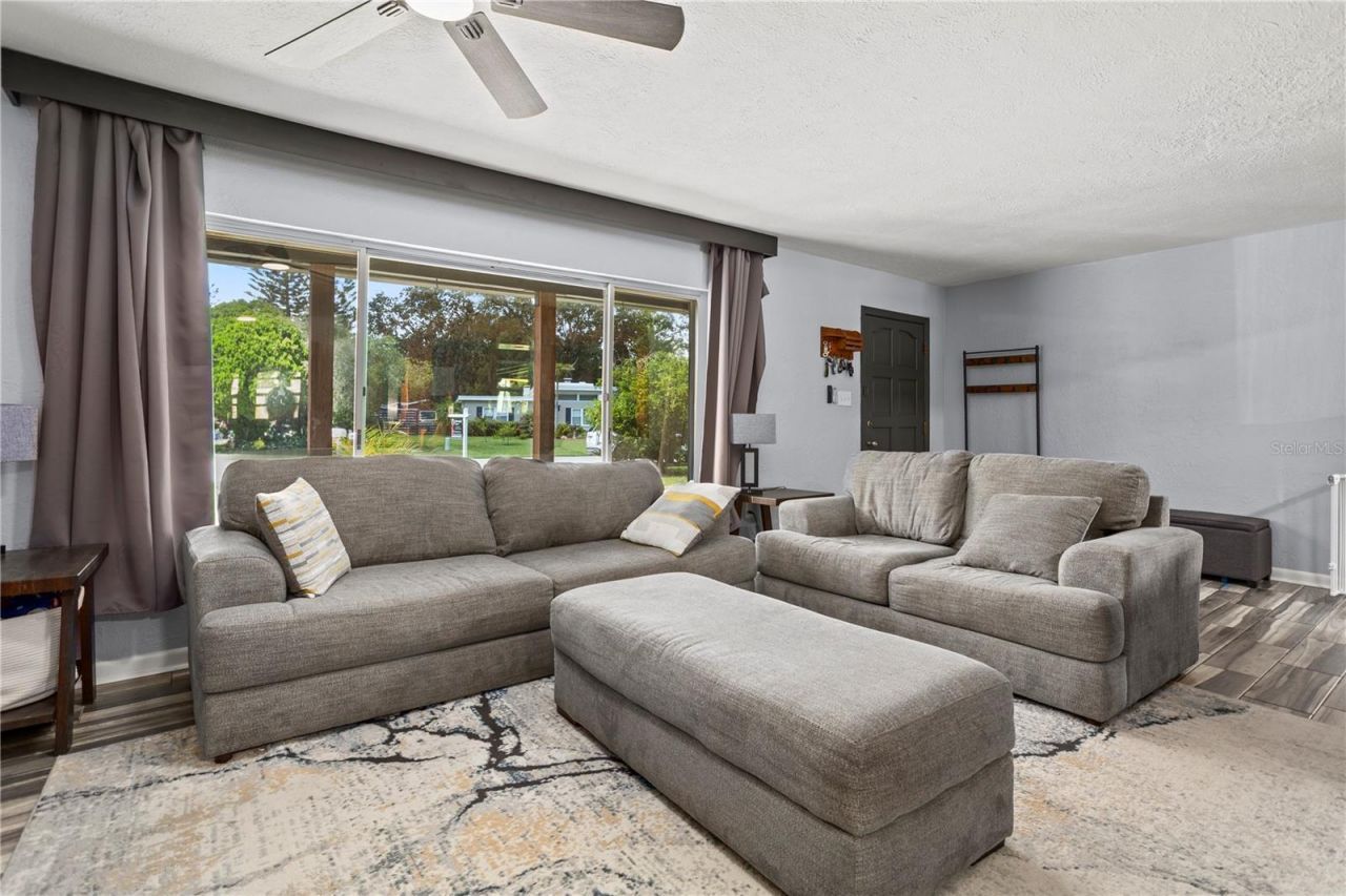 6809 Willoughby Lane , Belle Isle, FL 32812 Photo