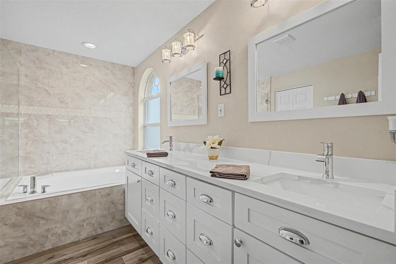 1004 Sweet Jasmine Drive, Trinity, FL 34655 Photo
