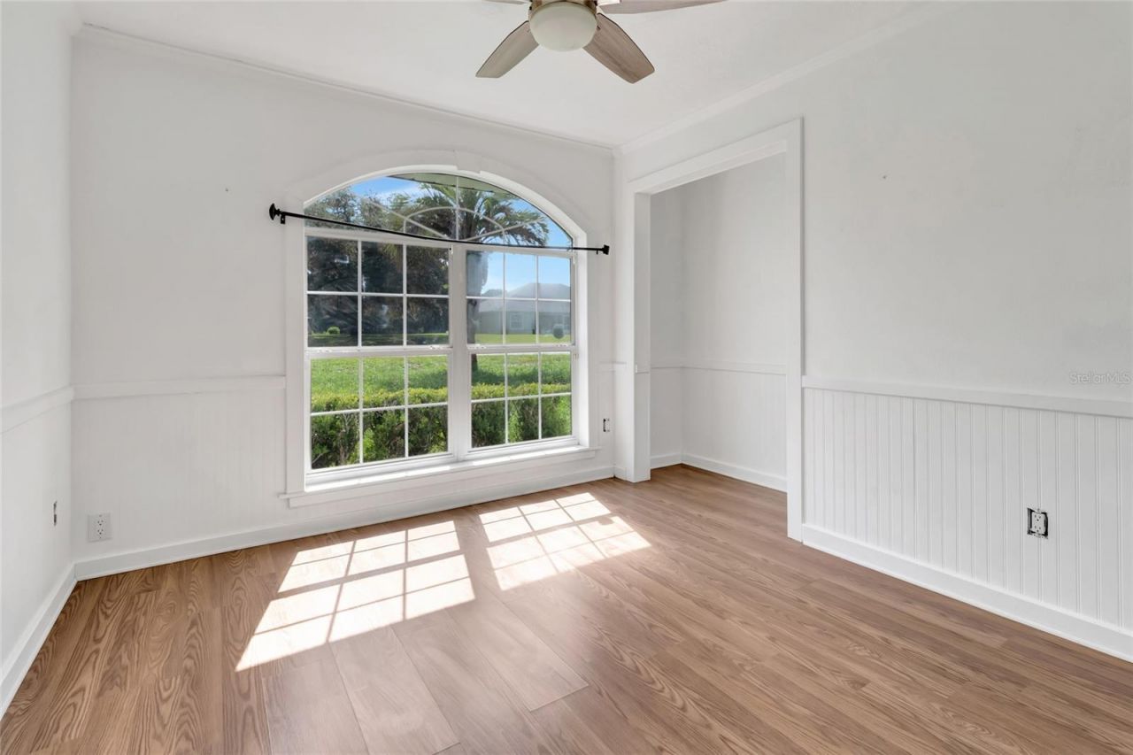 6856 NE 61st Avenue Road , Silver Springs, FL 34488 Photo
