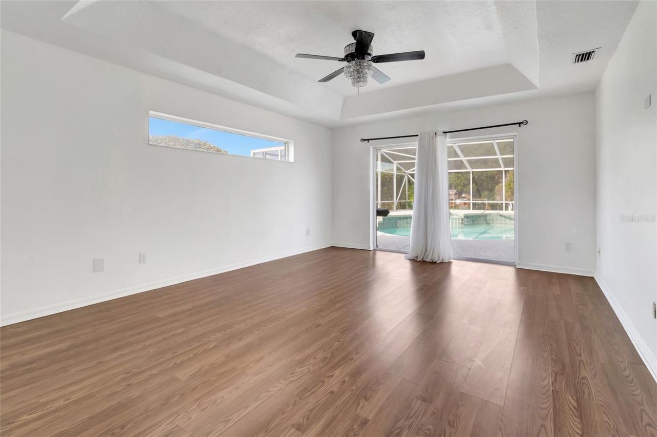 6856 NE 61st Avenue Road , Silver Springs, FL 34488 Photo