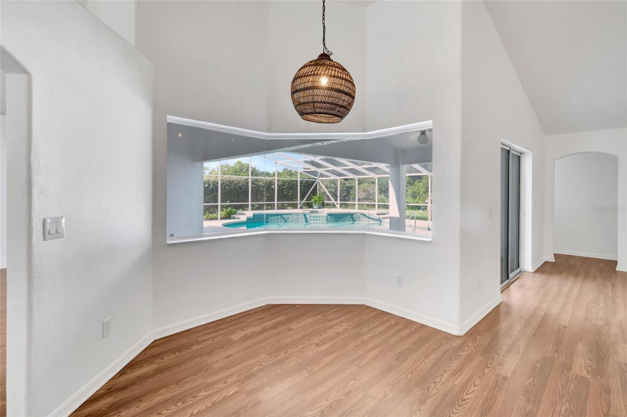 6856 NE 61st Avenue Road , Silver Springs, FL 34488 Photo