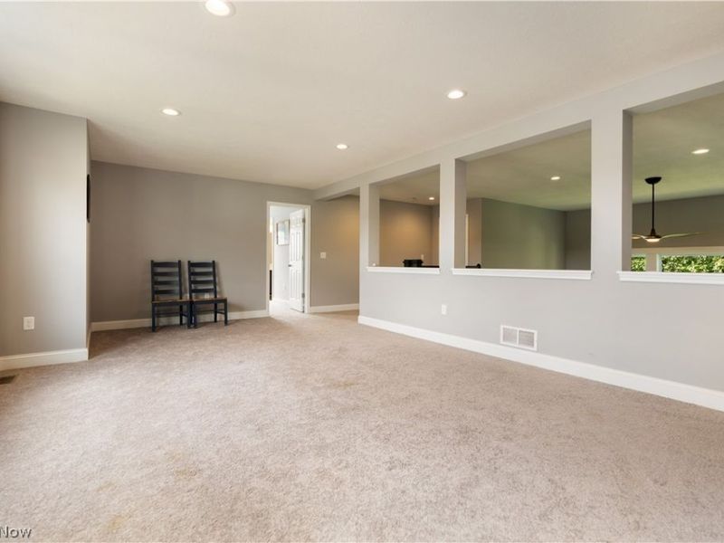 5585 Shadow Ridge Circle NW, North Canton, OH 44720 Photo 21