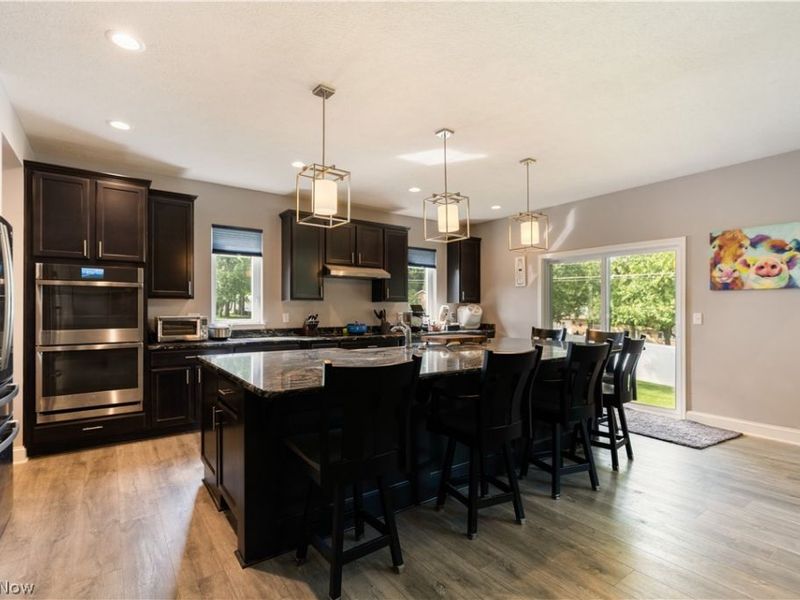 5585 Shadow Ridge Circle NW, North Canton, OH 44720 Photo 9