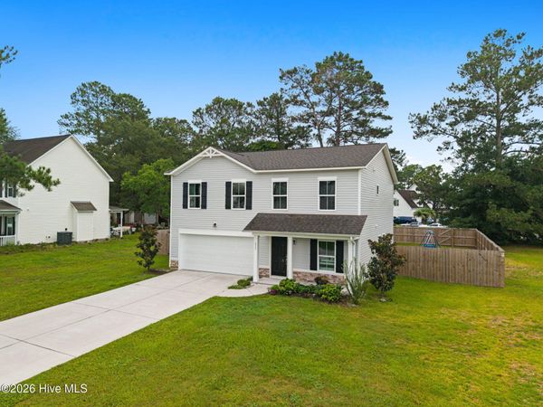 825 Usher Avenue, Shallotte, NC 28470