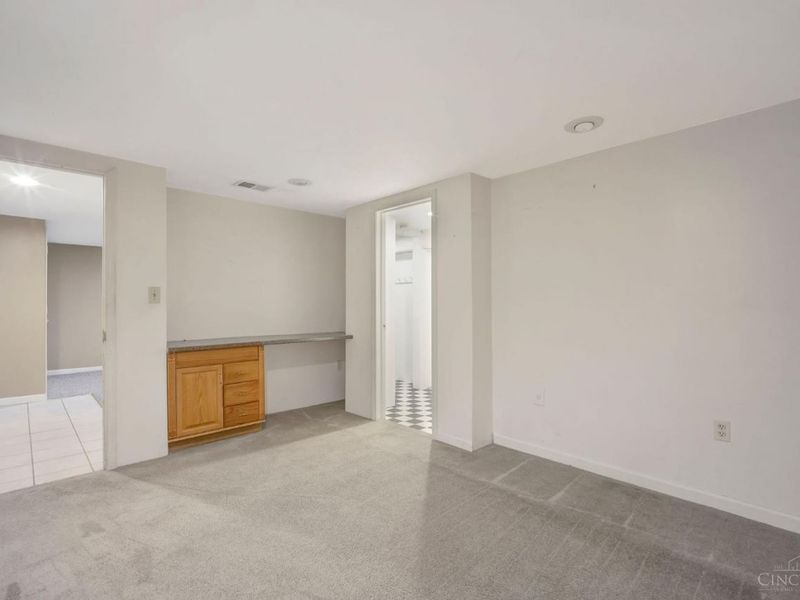 5526 Deervalley Court, Cincinnati, OH 45247 Photo 37