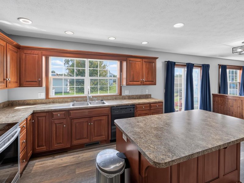 4 Compass Point Court, Mount Vernon, OH 43050 Photo 14