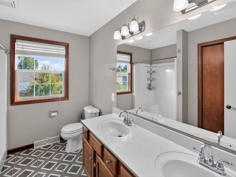 4 Compass Point Court, Mount Vernon, OH 43050 Photo 20