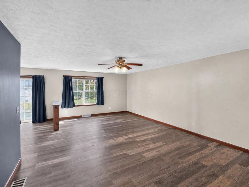 4 Compass Point Court, Mount Vernon, OH 43050 Photo 7