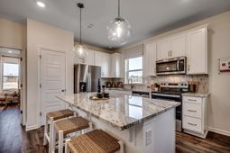 5008 Jockey Way  photo 4