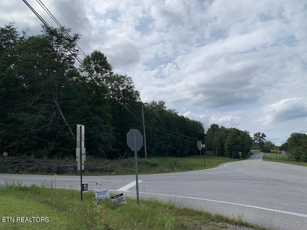 Nashville Hwy Hwy, Lancing, TN 37770
