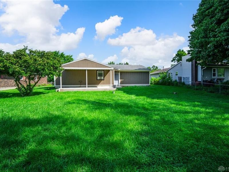 8543 Kingston Drive, Franklin, OH 45005 Photo 25
