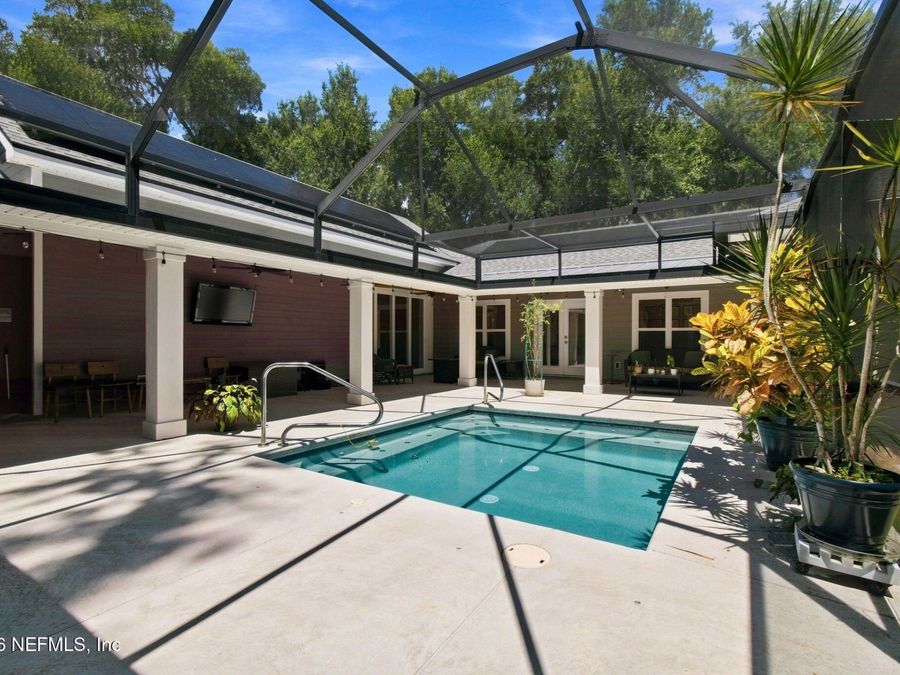 Property Image 43
