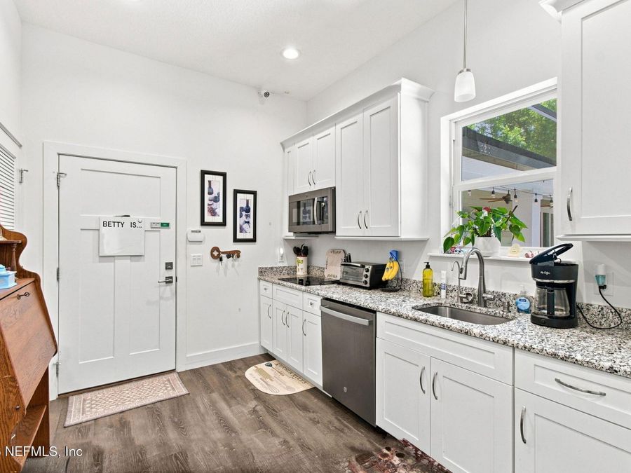Property Image 74